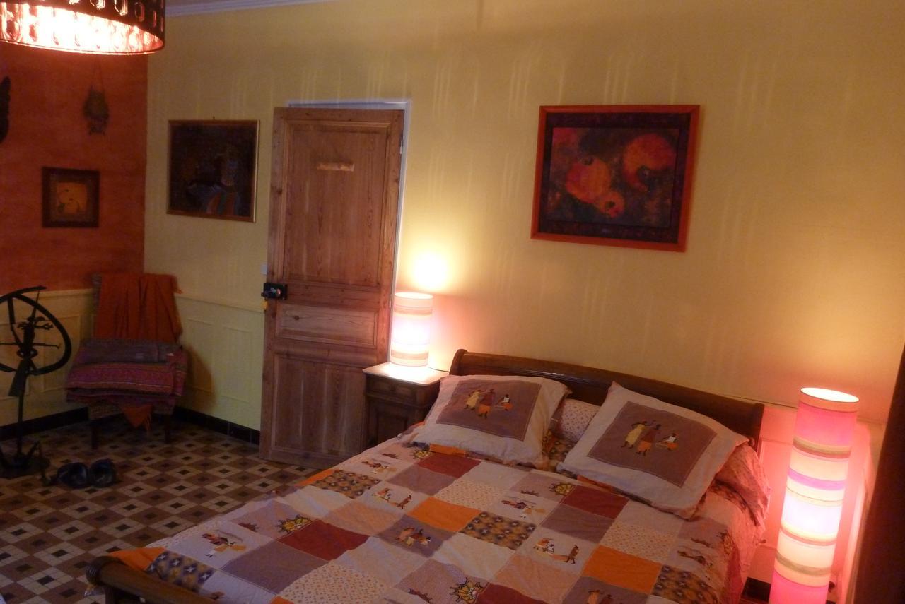 Le Fer En Ceze Bed & Breakfast Sabran Екстериор снимка