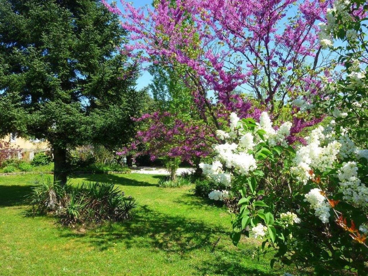 Le Fer En Ceze Bed & Breakfast Sabran Екстериор снимка